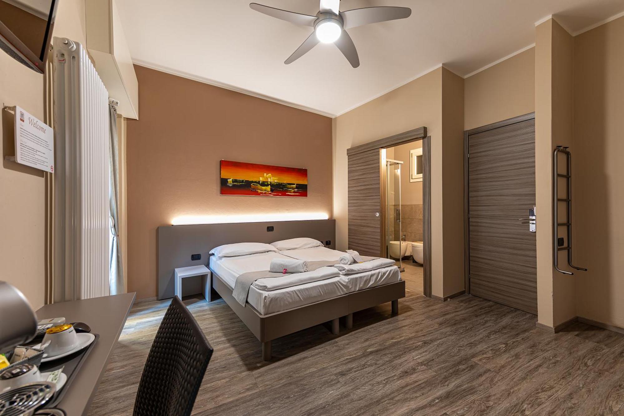 ורבאניה Hotel Novara מראה חיצוני תמונה